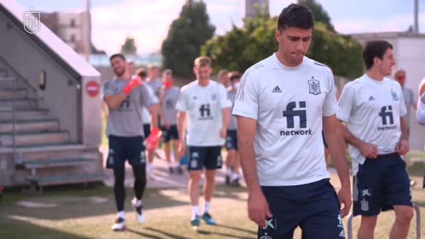 Spain prepare for semi-final against Italy